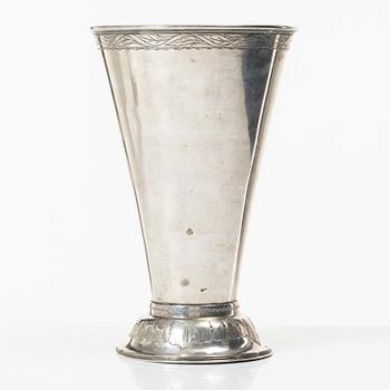 A silver beaker by Berndt Erlandsson, Kristianstad, Sweden, 1902.