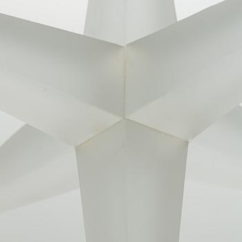 Oiva Toikka, skulptur, "Yö" (Natt), signerad O. Toikka Nuutajärvi.
