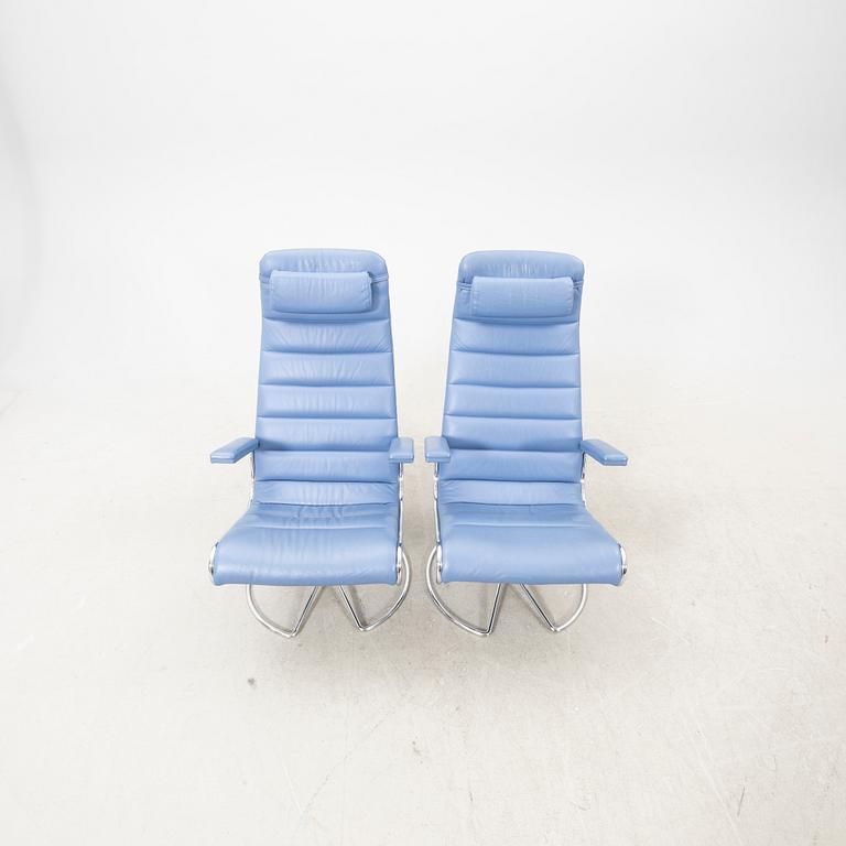 Bruno Mathsson, a pair of "Minister" swivel armchairs, Mathsson International, designed in 1986.