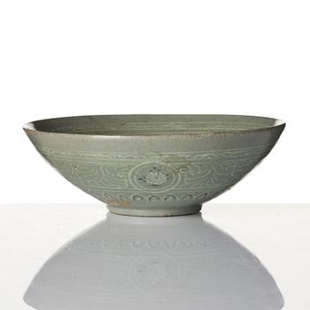 A celadon glazed slip-decorated bowl, Korea, Goryeo, 12/13th century.