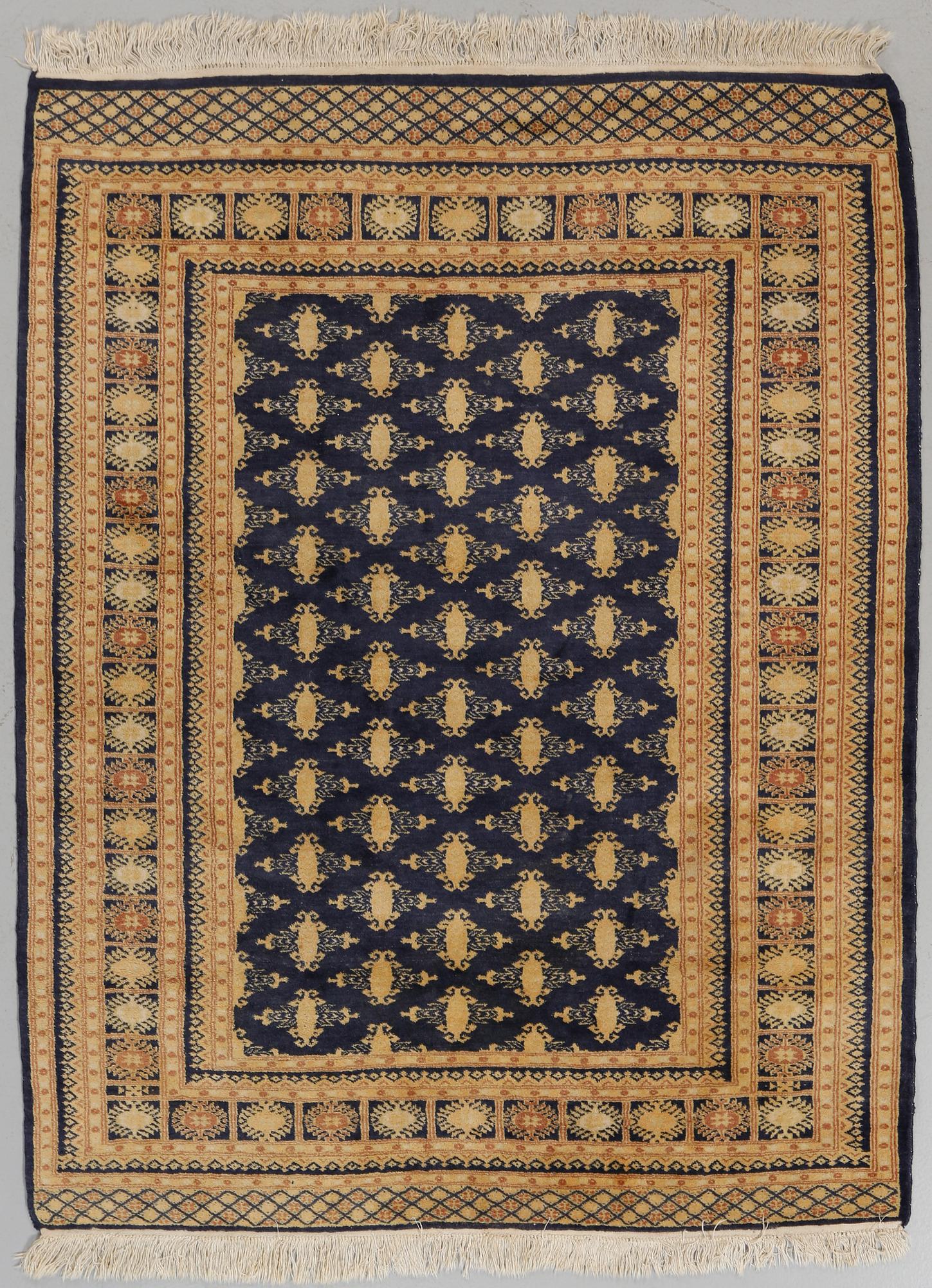 MATTA, Pakistan, old, 173 x 134 cm.