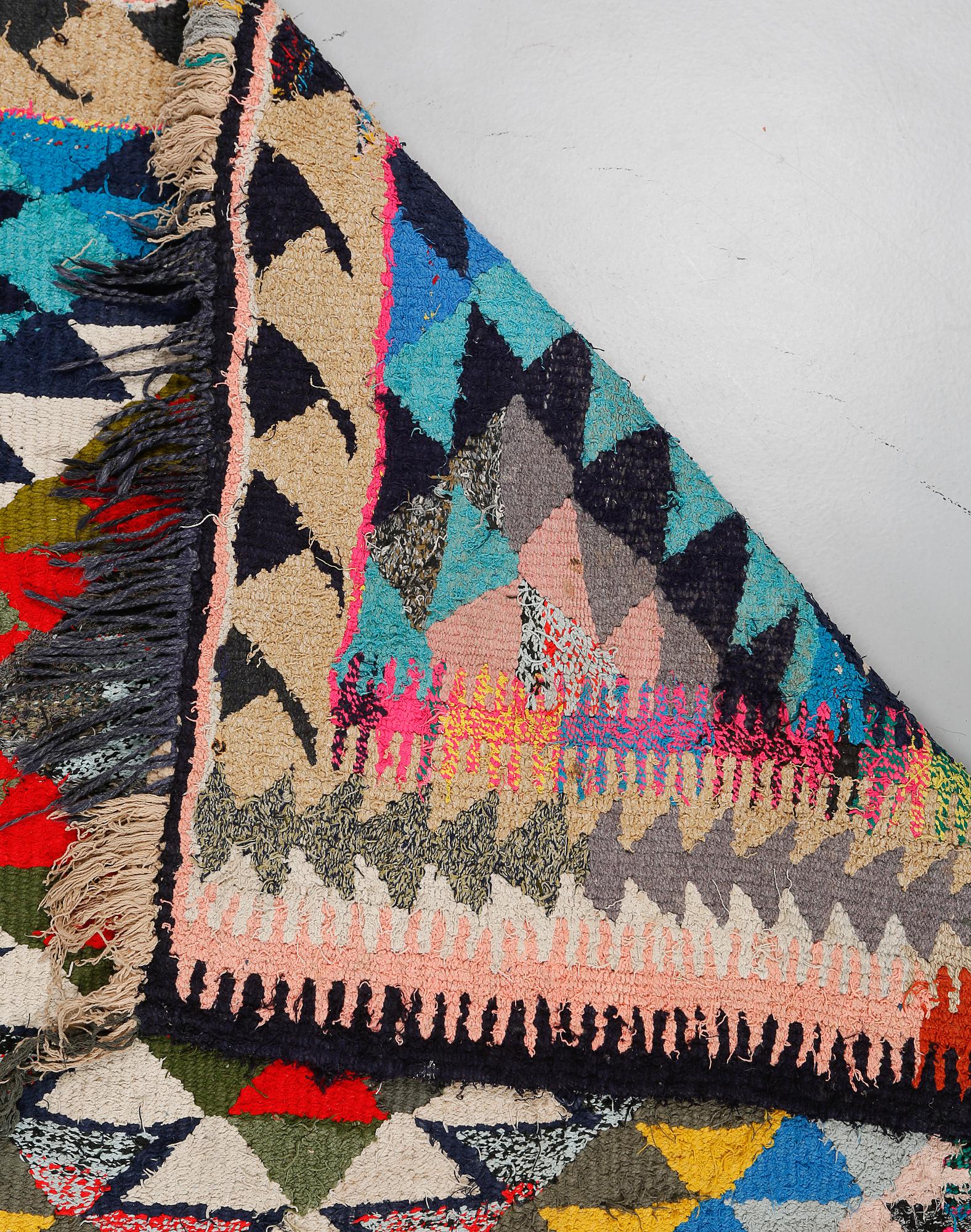 MATTA, modern tillverkning, ca 290 x 160 cm.