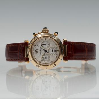 ARMBANDSUR, herr, Cartier Pasha Chrono, 18K guld, original l
äder armband 1999.