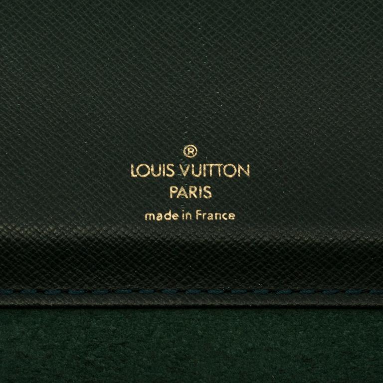 BAG, "Taiga Serviette Kourad", Louis Vuitton.