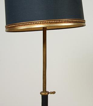 GOLVLAMPA, 1900-talets första kvartal.