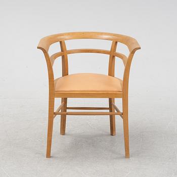 Torbjörn Ahlström, a birch chair.