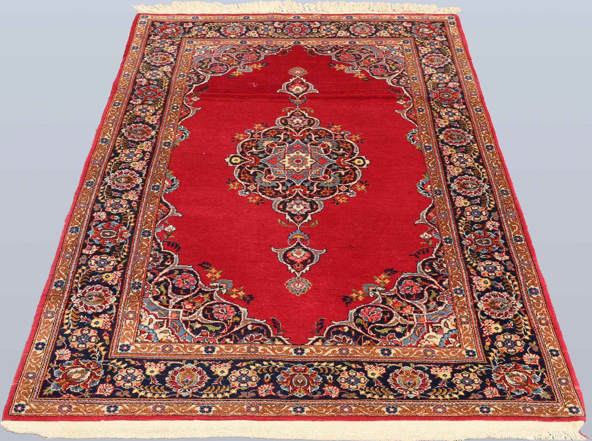 Matta, semiantik Keshan, ca 160 x 117 cm.