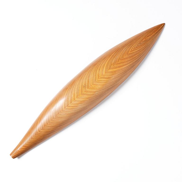 Tapio Wirkkala, a leaf-shaped laminated birch plywood dish, Finland 1950s.