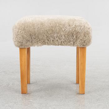 A stool, later part of the 20th century.