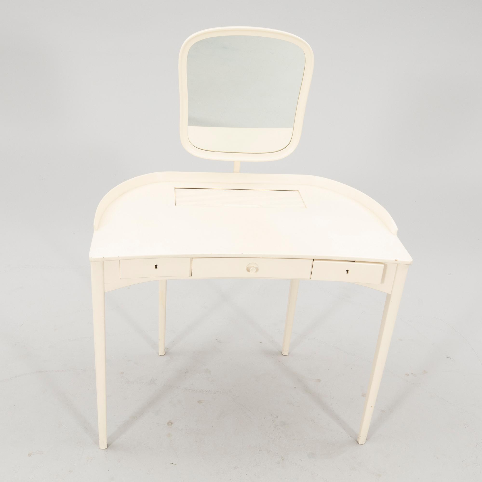 Carl Malmsten, a 'Birgitta' dressing table from Bodafors Möbelfabrik 1961.