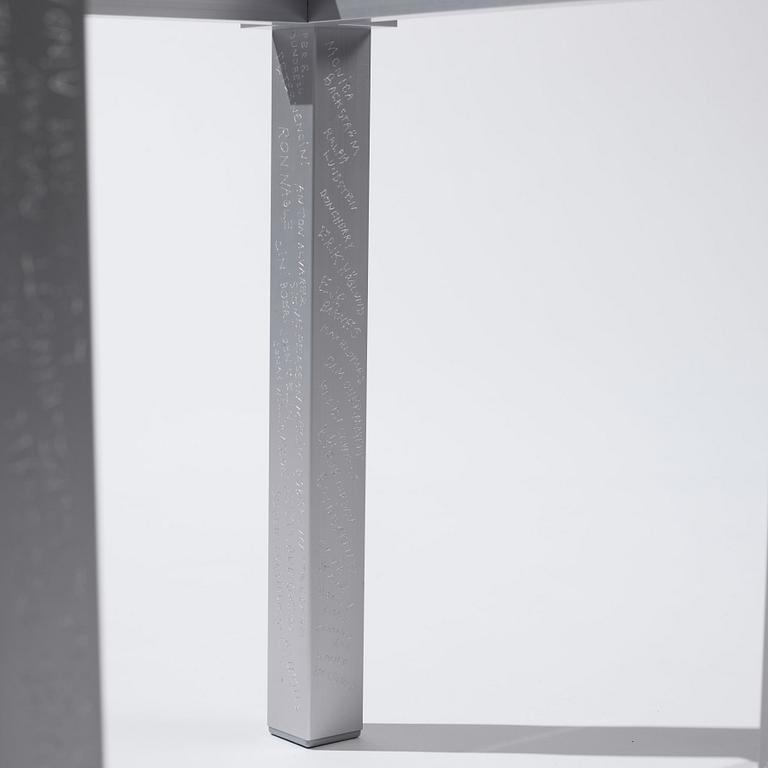 Fredrik Paulsen, stol, unik, "Chair One, Heroes", JOY, 2024.