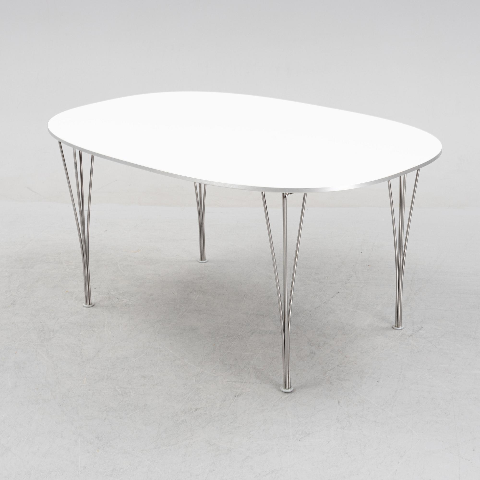 Bruno Mathsson & Piet Hein, a 'Super-elliptical' dining table from Fritz Hansen, Denmark 2012.