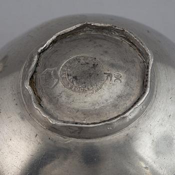 Estrid Ericson, a pewter box, Firma Svenskt tenn, 1930.