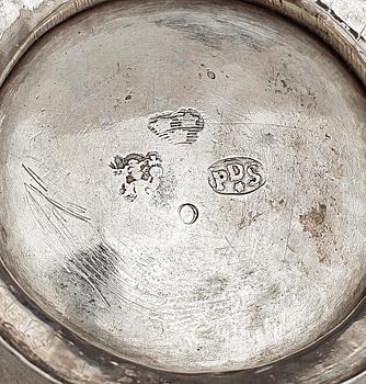 BÄGARE, silver Petter Davidsson, 1700-talets andra hälft. Norrköping. Vikt ca 64 g.