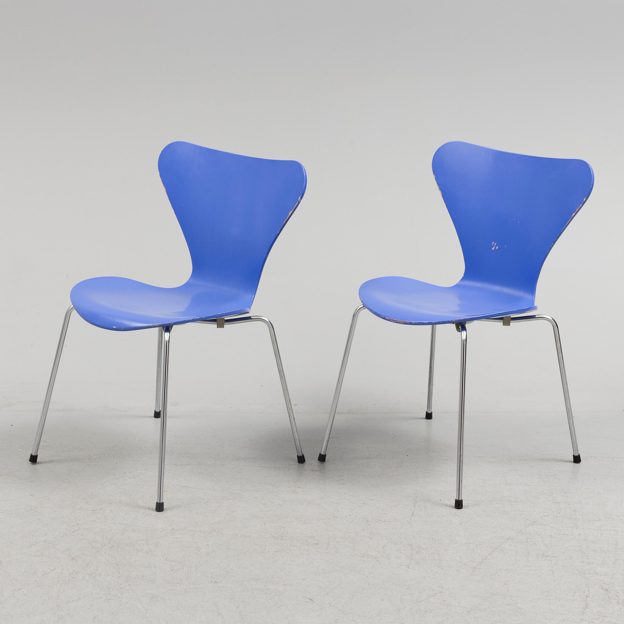 ARNE JACOBSEN, STOLAR, 6 st, "Sjuan", märkta, Fritz Hansen, Danmark, 1980-tal.