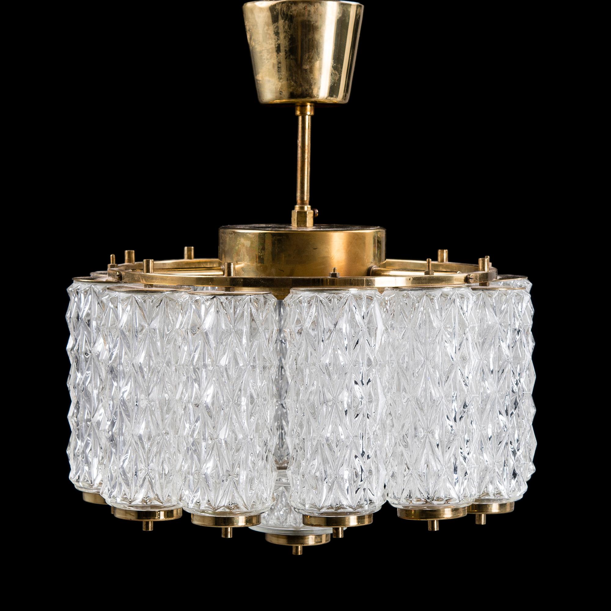 TAKLAMPA, modell 2504, Hyval, 1960-tal. Totalhöjd 42 cm.