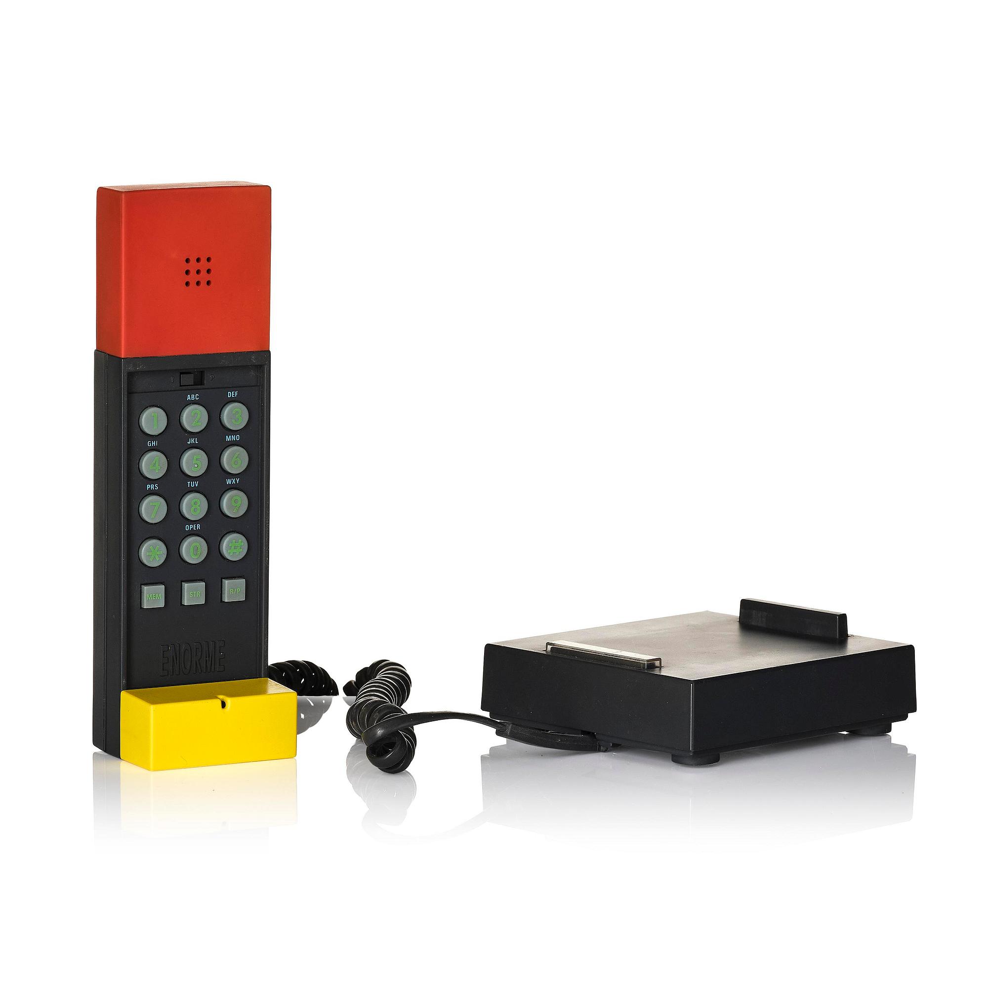Ettore Sottsass, & David Kelley, telefon, "Enorme", Enorme Corporation, Italien, efter 1986.