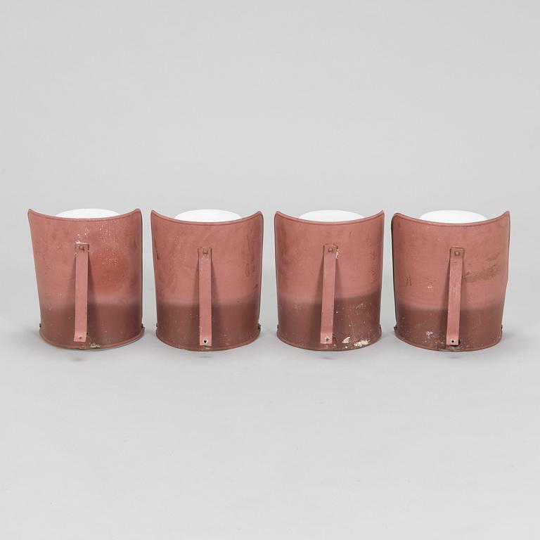 Paavo Tynell, A set of four model 7307 wall lamps / outdoor lighting for Idman. Mid-20th century.