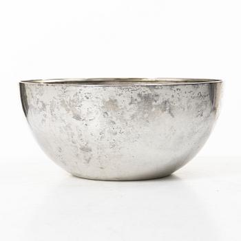 A silver bowl, K.andersson, Stockholm, 1918.