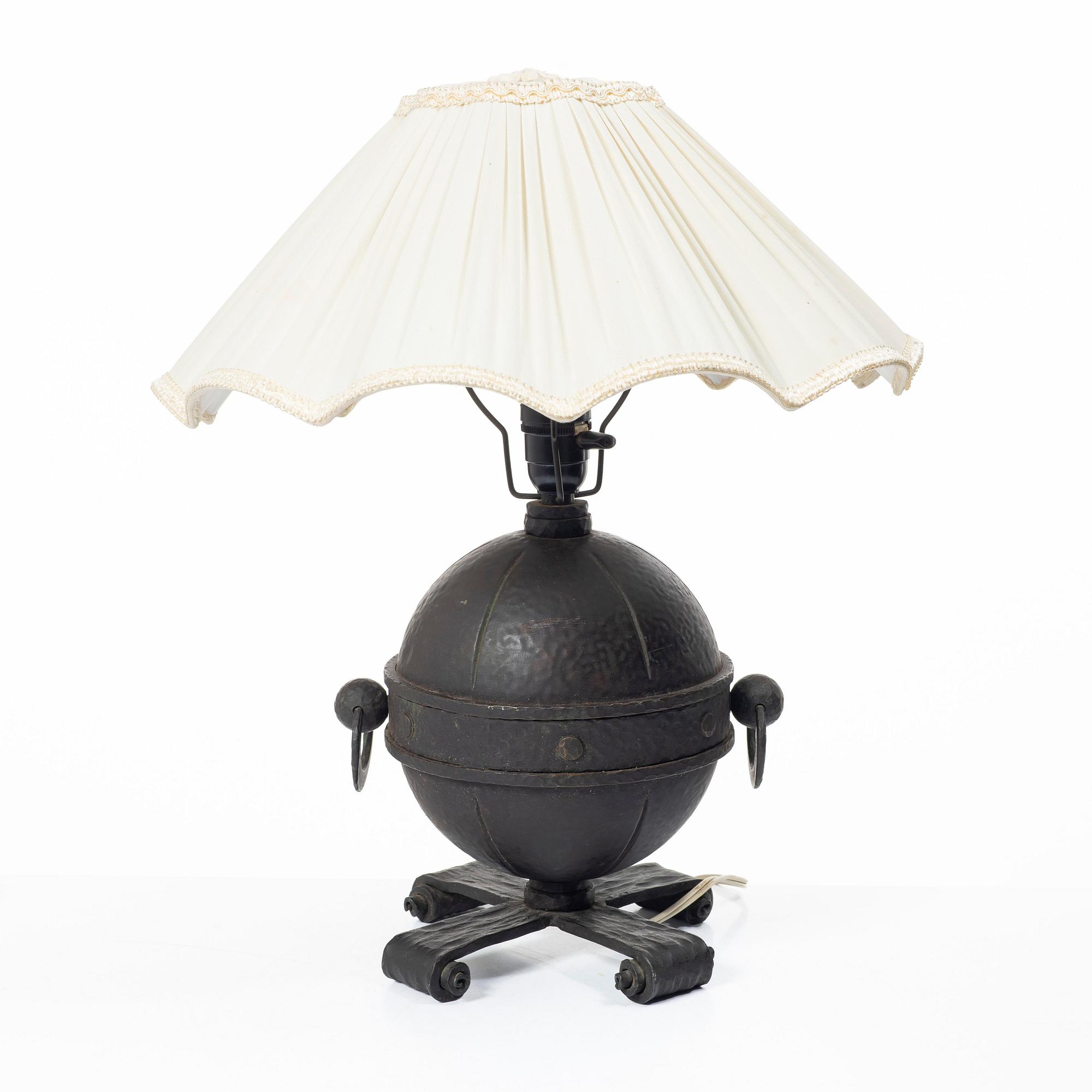 Table lamp, 1910s/20s.
