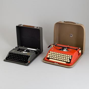 E. PAILLARD & COMPANY & WILHELM WAGENFELD, 2 typewriters.