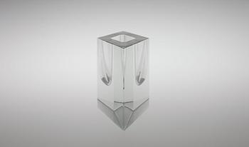 Timo Sarpaneva, A GLASS SCULPTURE.