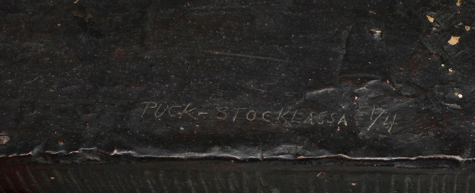 PUCK STOCKLASSA, bemålad gjutmassa, sign o numr 1/4.