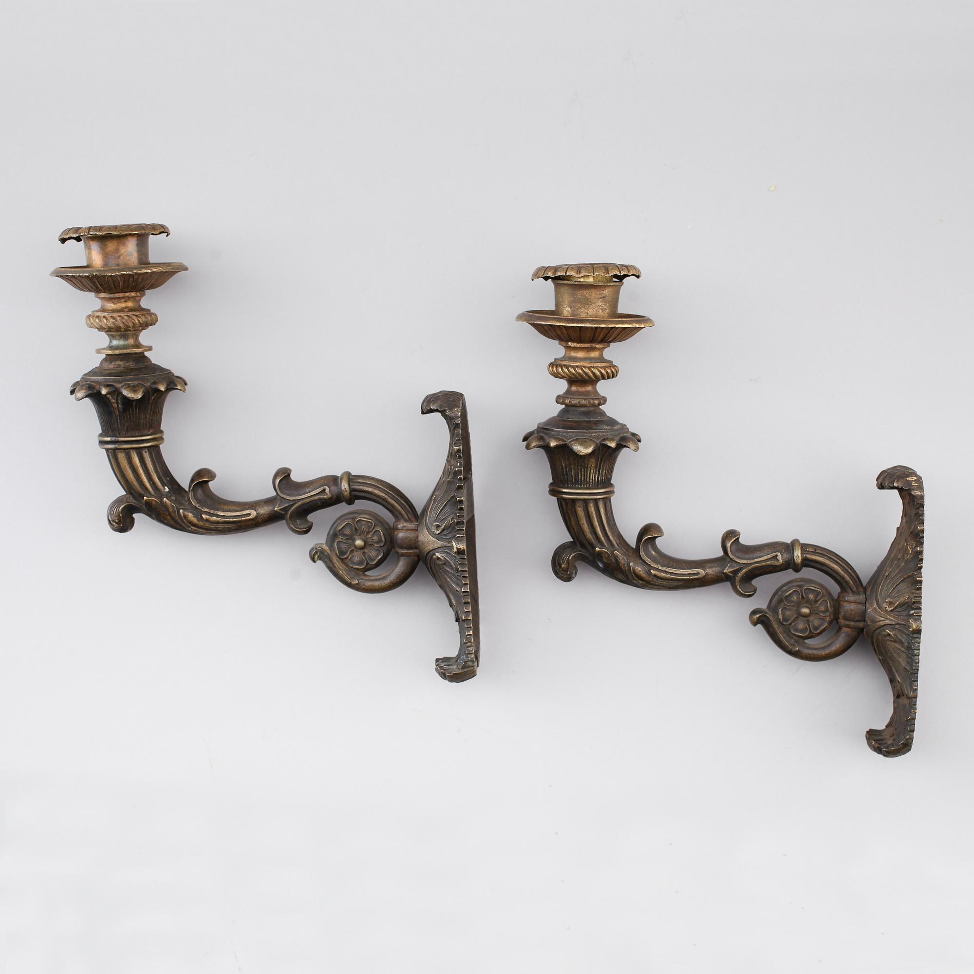 VÄGGAPPLIQUER, 1 par, patinerad brons, sent 1800-tal.