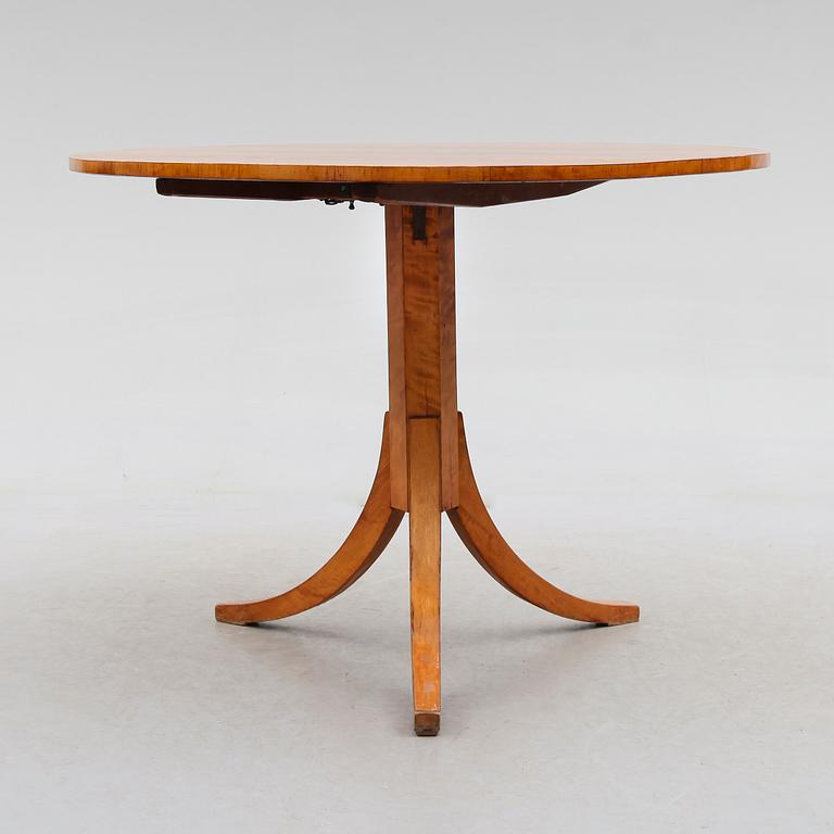FÄLLBORD, 1800-talets andra hälft.
