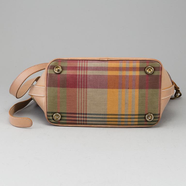 A Mulberry bucket bag.