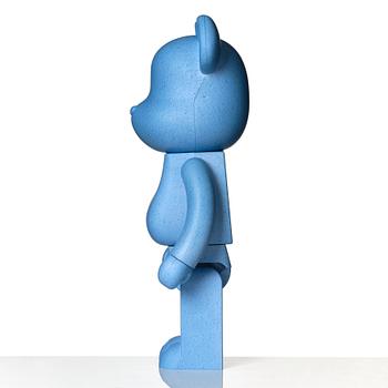 "1000% Bearbrick Snarkitecture X Blackrainbow Blue Edition".