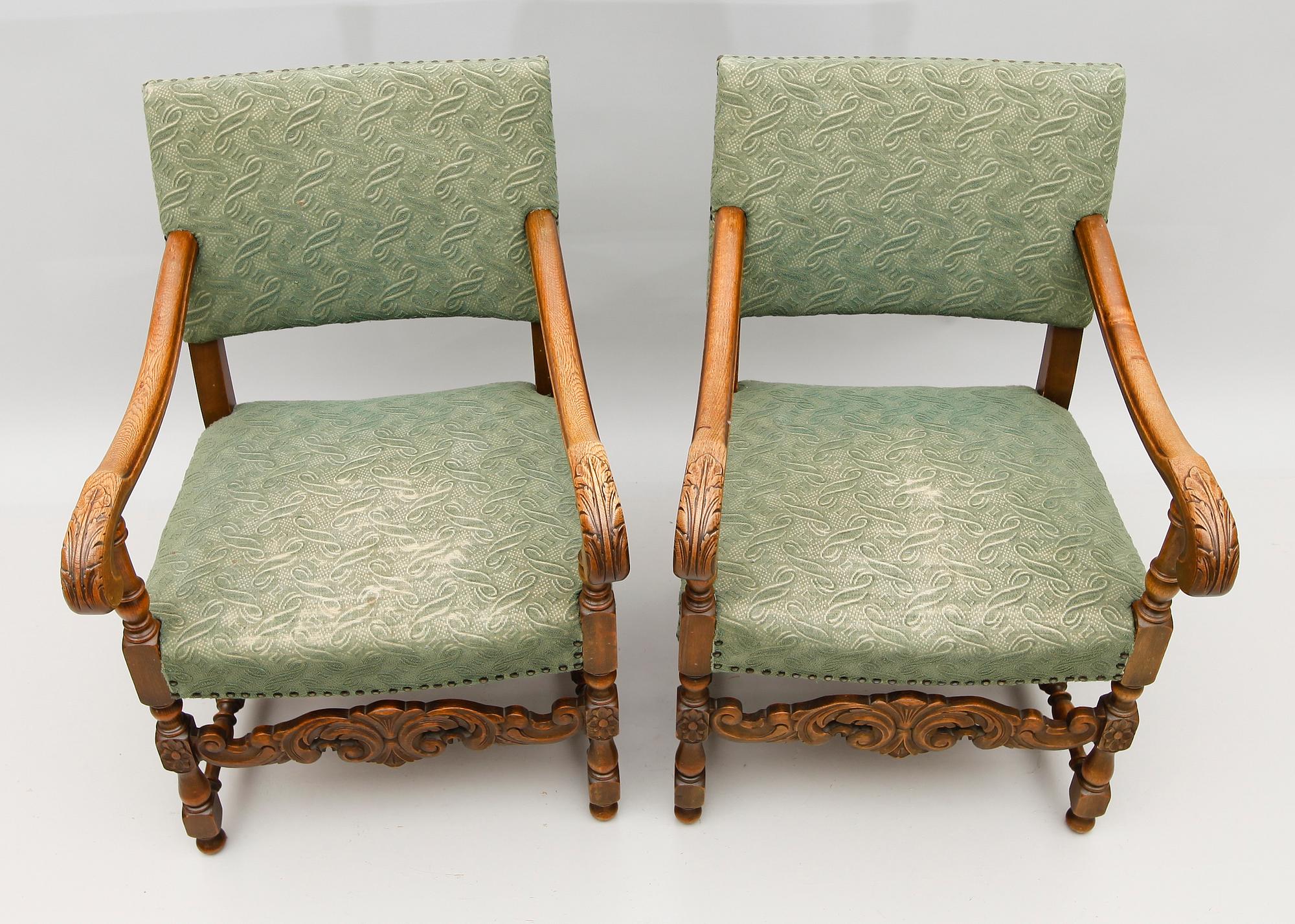 KARMSTOLAR, 1 par, renässansstil, 1900-talets första hälft.