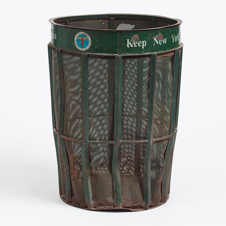 Klara Lidén, "Untitled (Trashcan)".