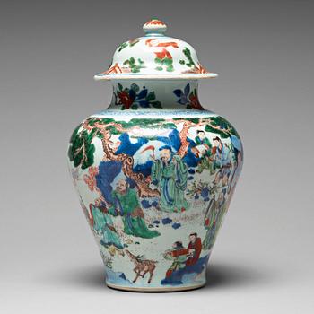 590. A Transitional Wucai jar with cover, 17th Century.