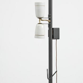 Arne Jacobsen, golvlampor, ett par, "AJ Royal", Louis Poulsen, Danmark, 1960-tal.