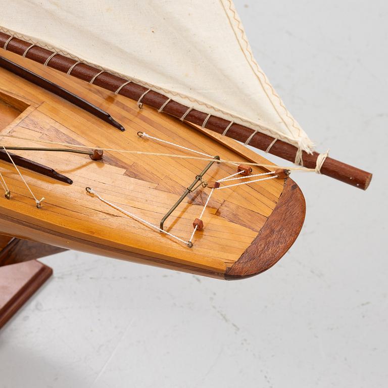 Båtmodell, 2000-tal.