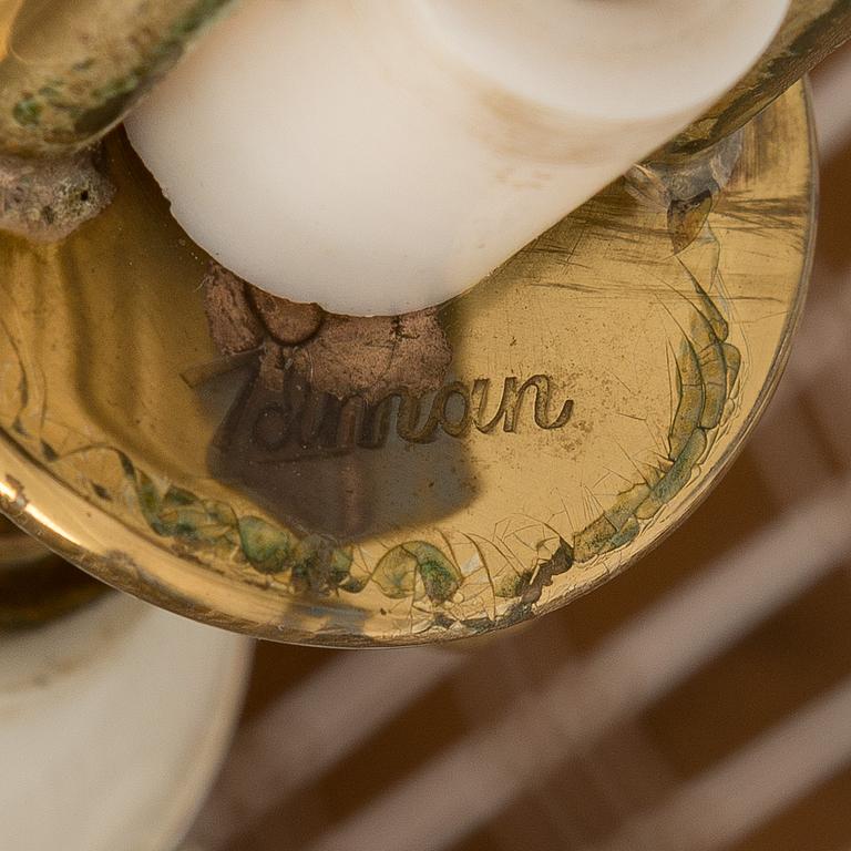 Mauri Almari, pöytävalaisin, malli 61052, Idman, 1950-luku.