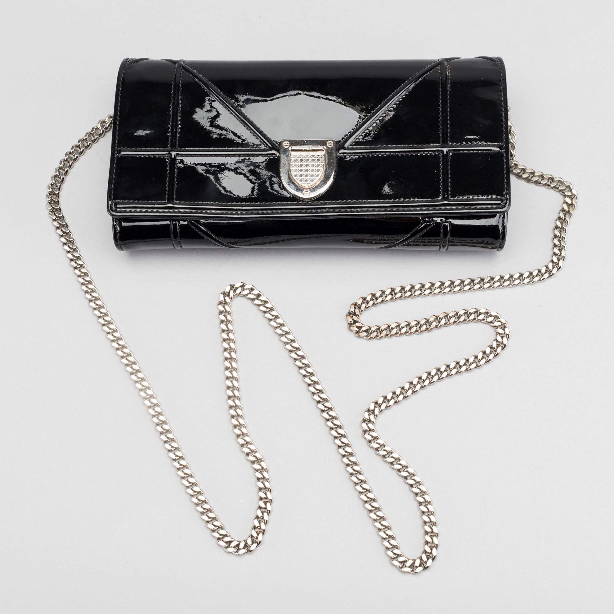 Dior diorama woc top