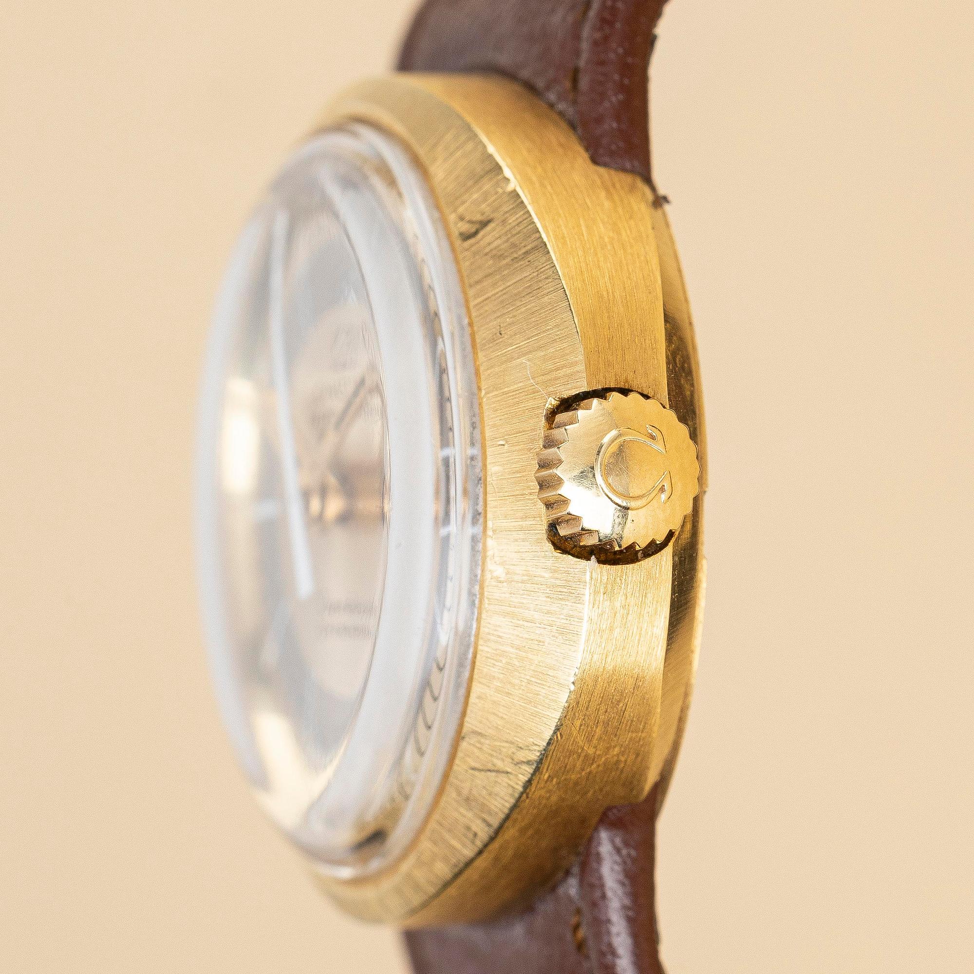 Omega, Dynamic, "Gold Case", ca 1970.