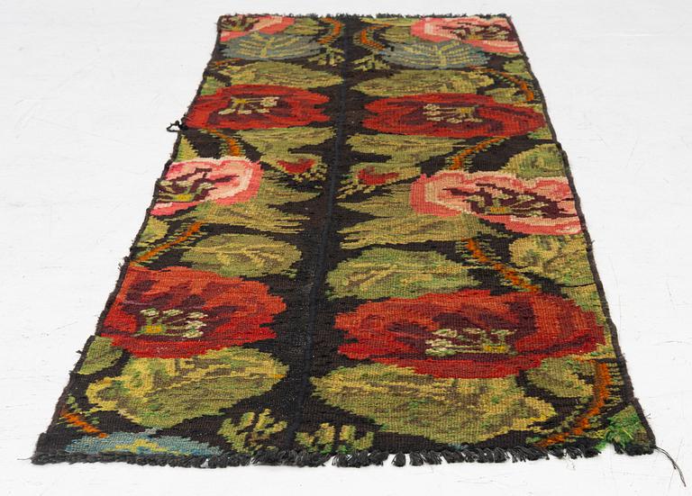 Carpet, Bessarabian kelim, so-called rose kilim, 180 x 62 cm.