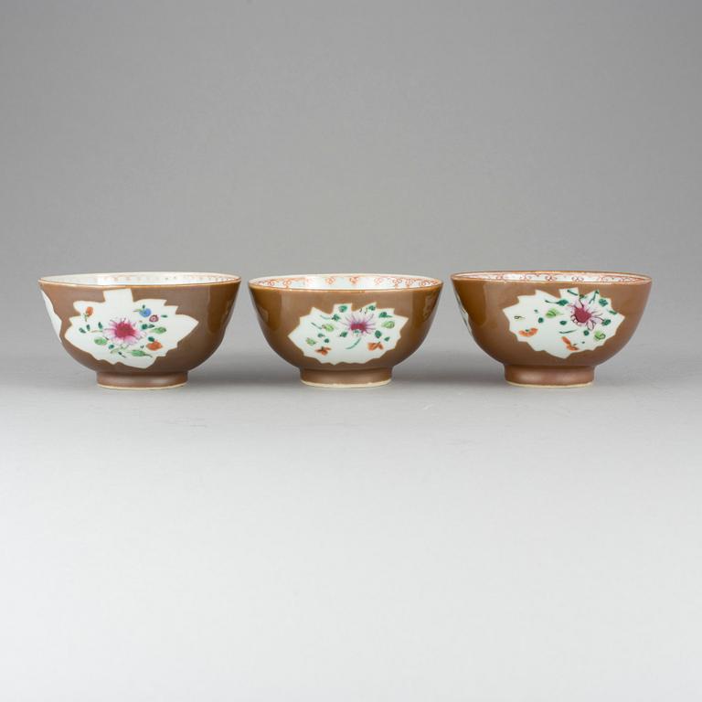 SKÅLAR, 3 st, porslin, Kina, 1700-tal.