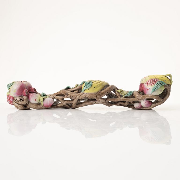 A Chinese porcelain ruyi-sceptre, late 20th century.