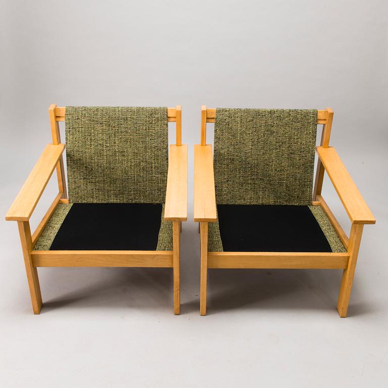 CARL GUSTAF HIORT AF ORNÄS, fåtöljer ett par, "Tapio", för Puunveisto Oy - Träsnideri Ab 1960-tal.