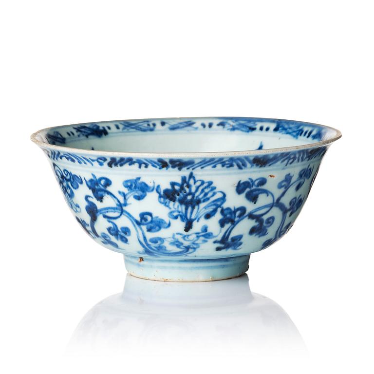 A blue and white bowl, Ming dynasty (1368-1644).