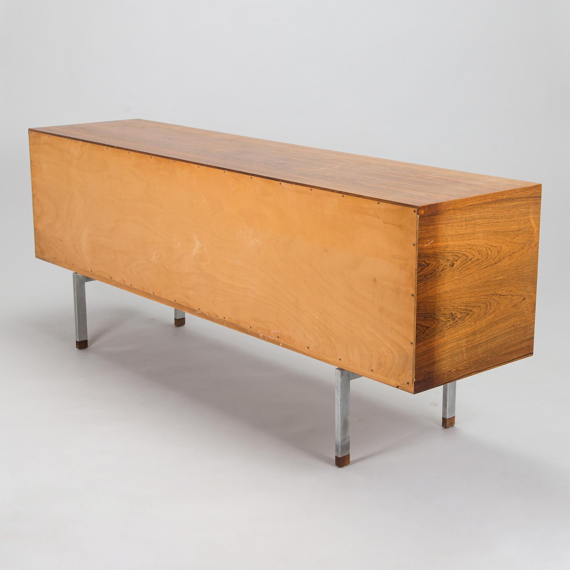 Hans J. Wegner, Senkki, "President", malli RY-25, Ry Møbler, Tanska 1960-luku.