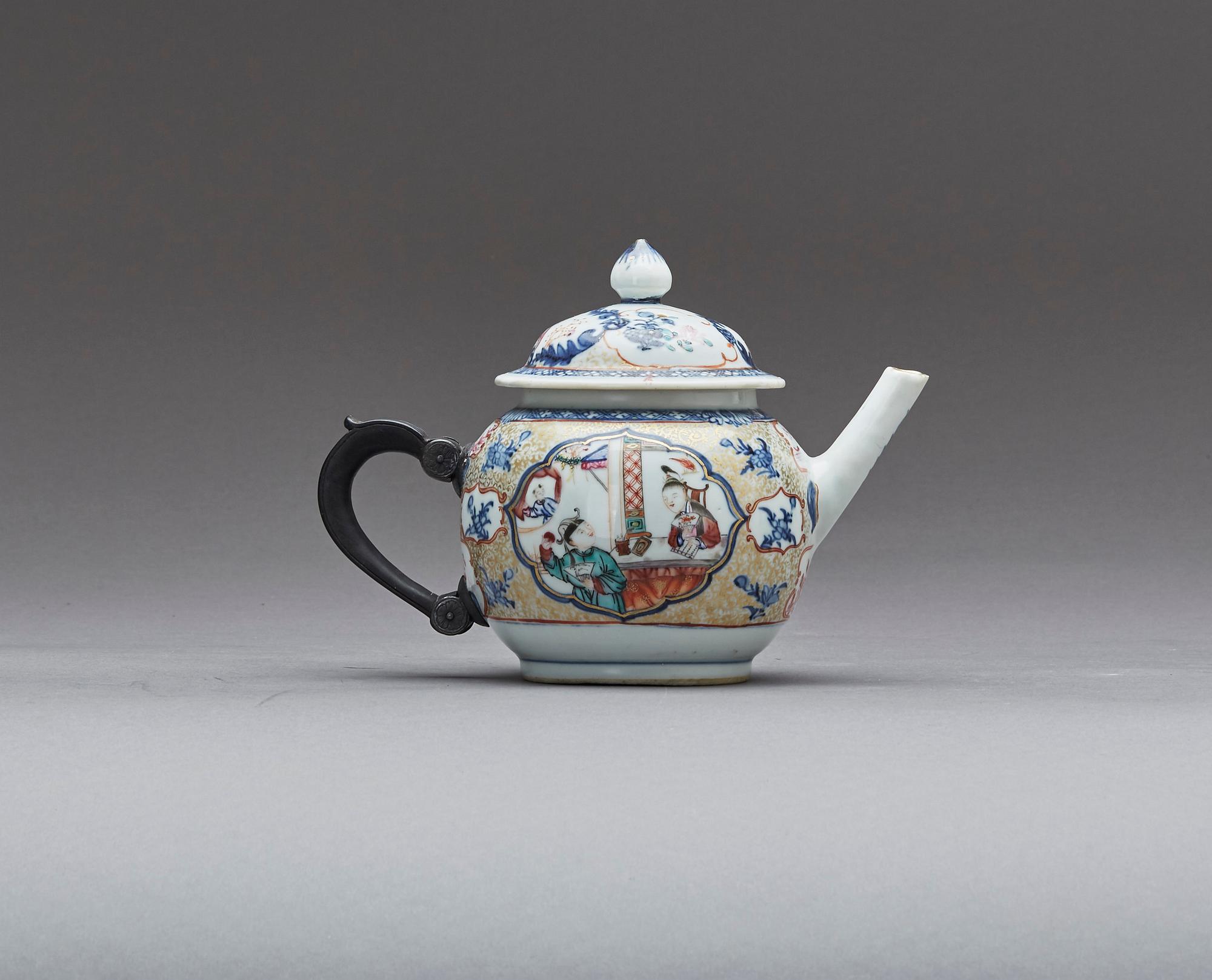 TEKANNA, porslin, Kina, Qianlong(1736-1795).