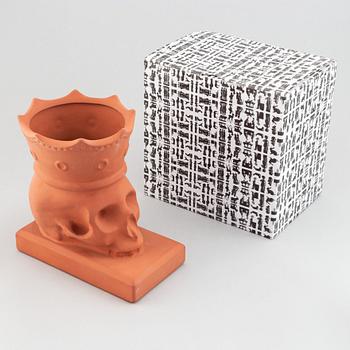 Per B Sundberg, ytterfoder, lergods, "Föremål", IKEA, 2018.