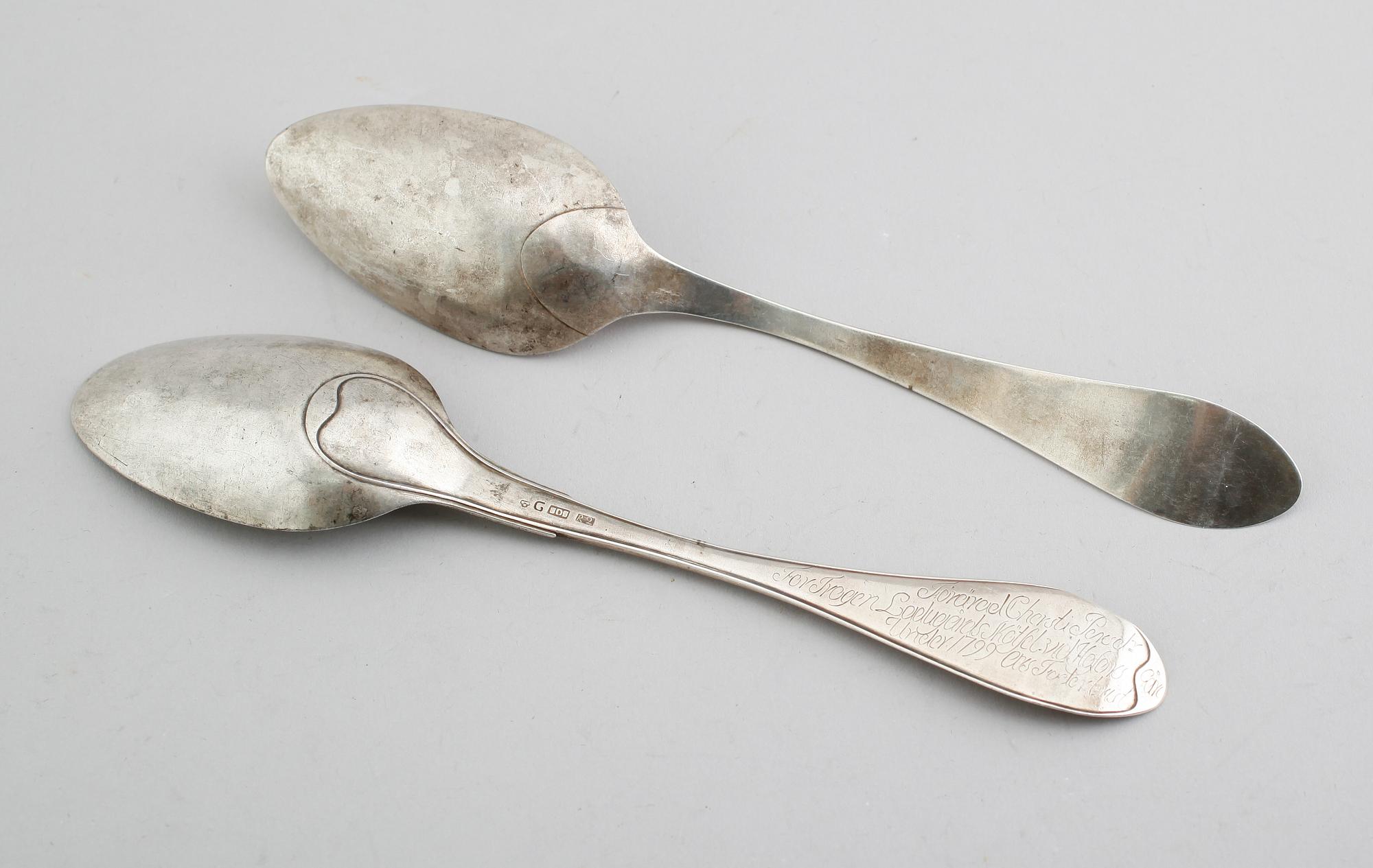 MATSKEDAR, 2 st, silver, svenska stämplar 1700-/1800-tal. Vikt ca 106 gram.