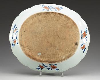 A imari charger, Qing dynasty, early 18th Century.