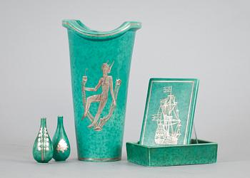 VASER samt ASK med LOCK, stengods, Wilhelm Kåge, Argenta, Gustavsberg, 1900-tal.